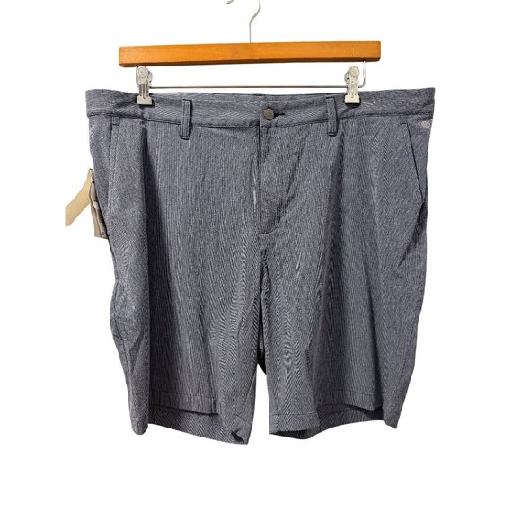 Adidas Mens Crosshatch Golf Shorts 40 Collegiate Navy/White Shorts. NWT - Picture 2 of 11